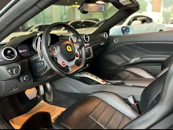 Ferrari California T 2016