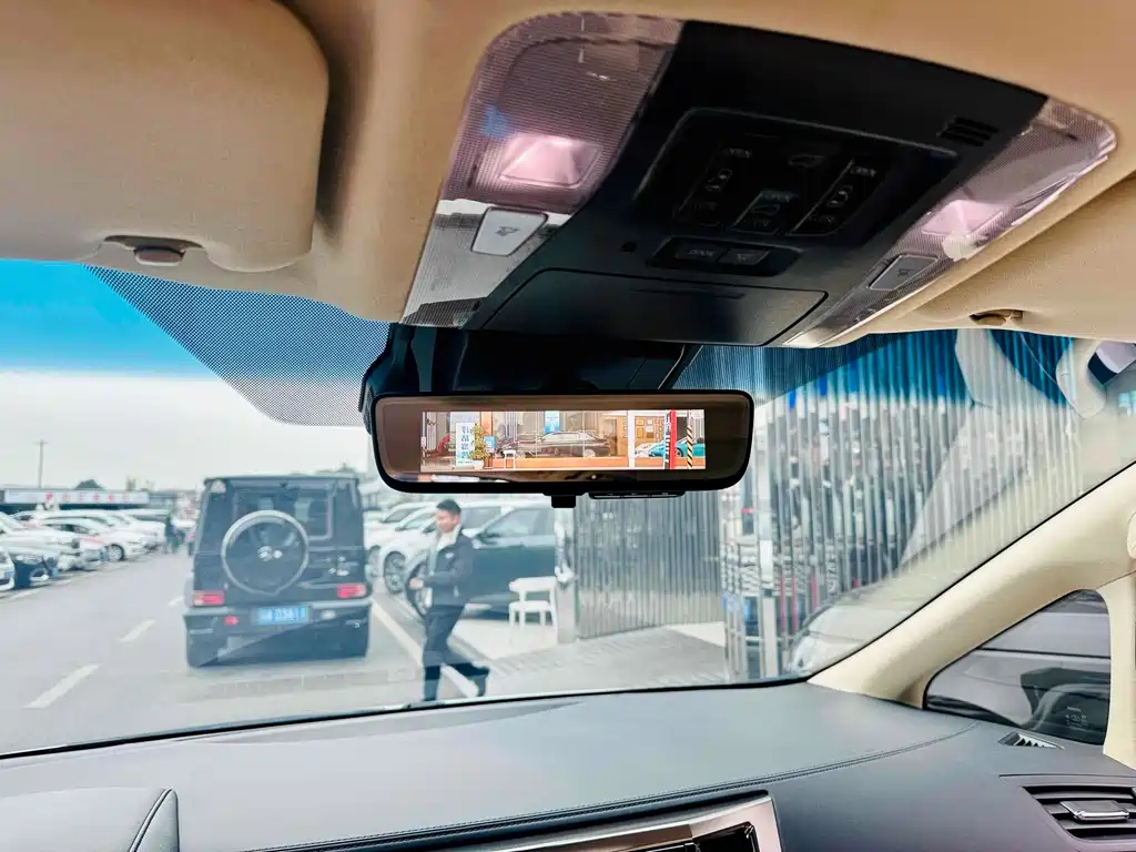 Toyota Alphard 2019 — фото 14