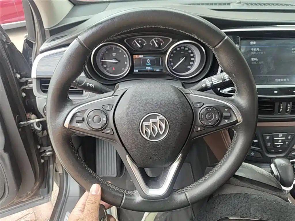 Buick Envision Plus 2021 — фото 11