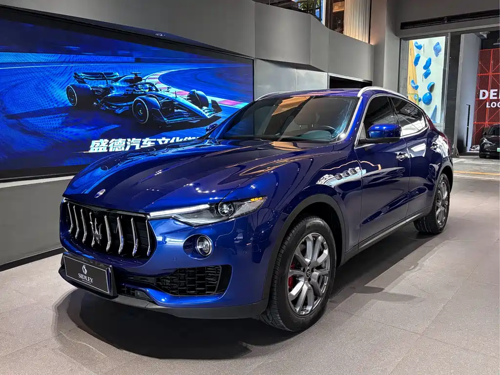 Maserati Levante 2021 — фото 1