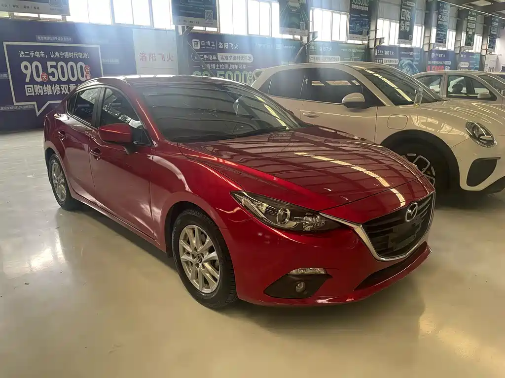 Mazda 3 Axela 2015