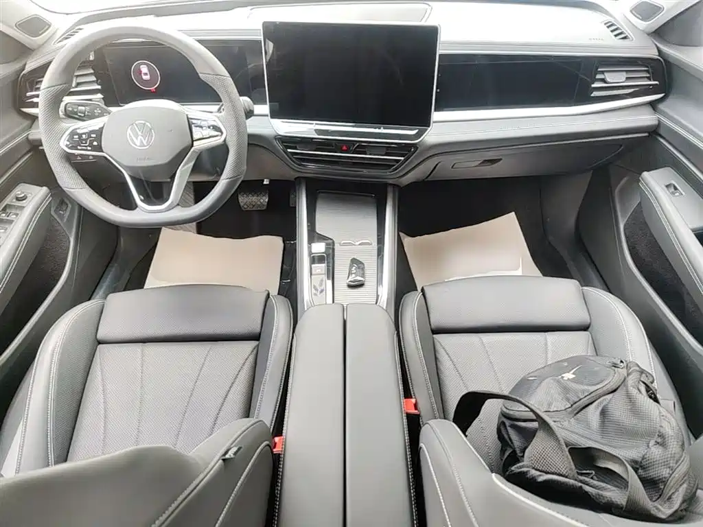 Volkswagen Passat 2024 — фото 10