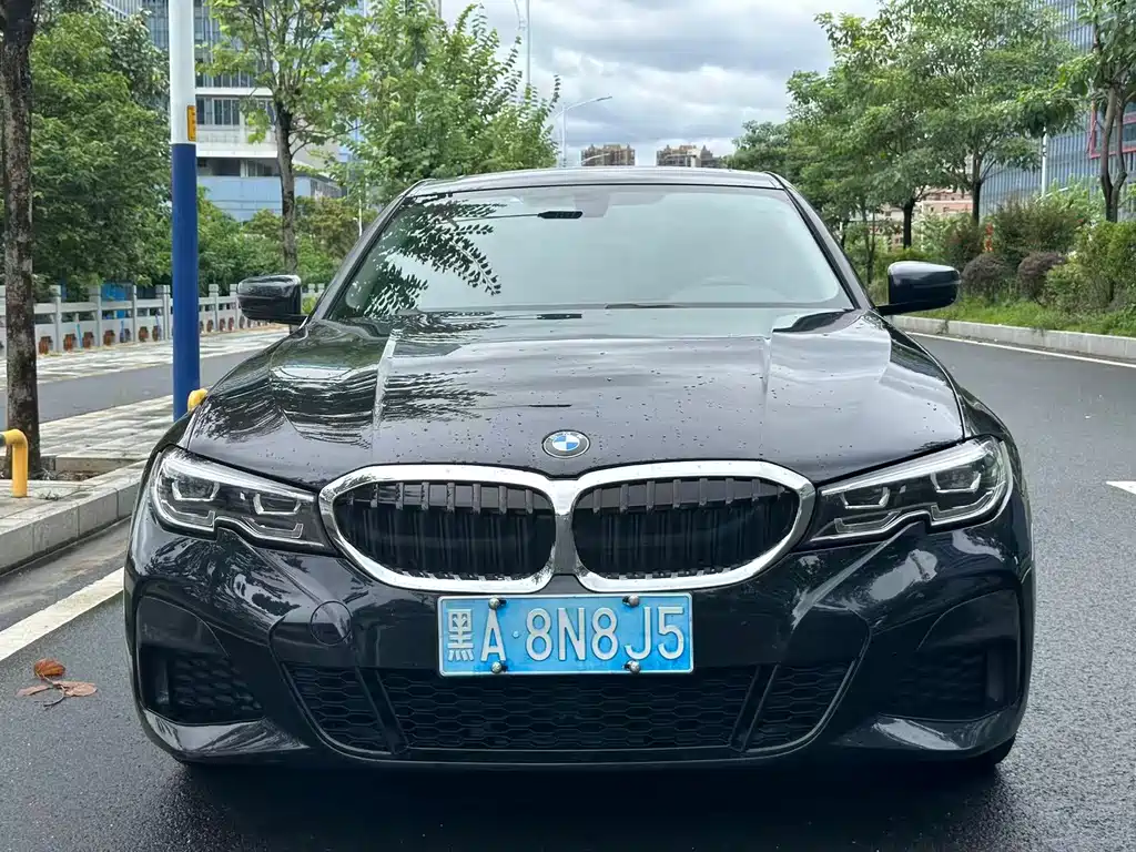 BMW 3 Series 2022