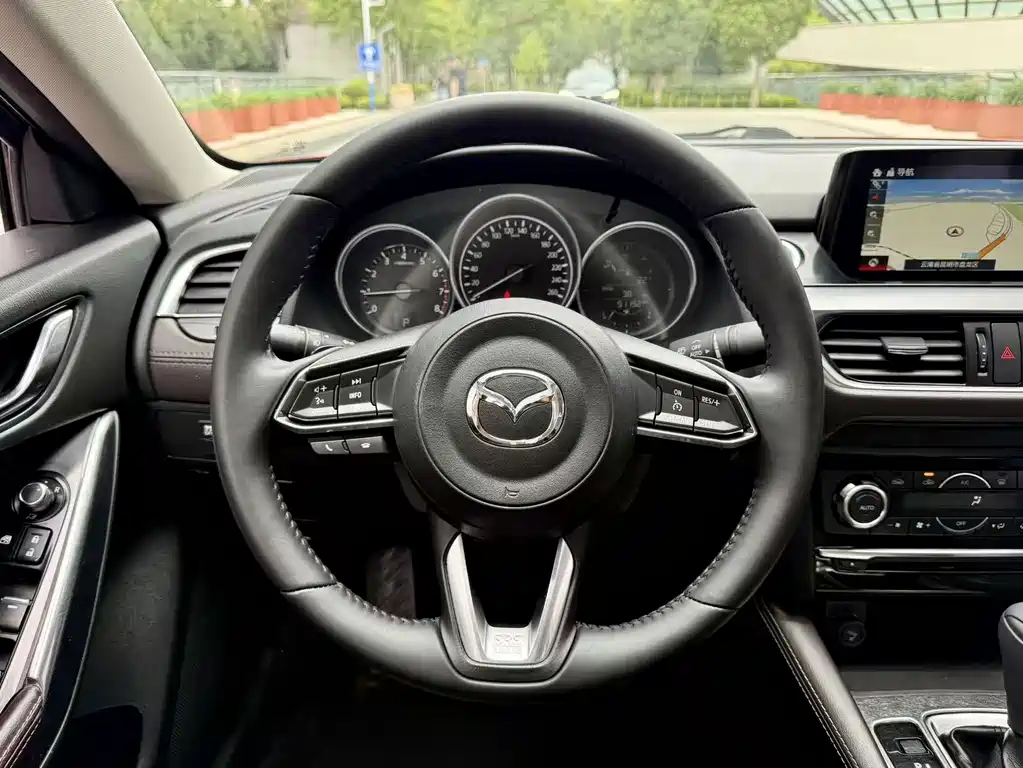 Mazda Atenza 2018 — фото 13