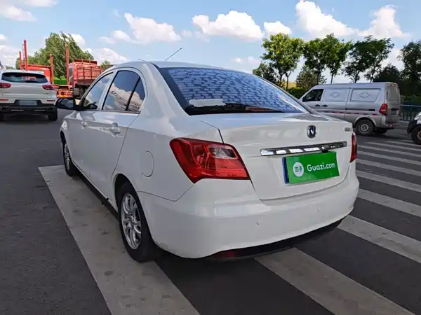 Changan Yuexiang V3 2018