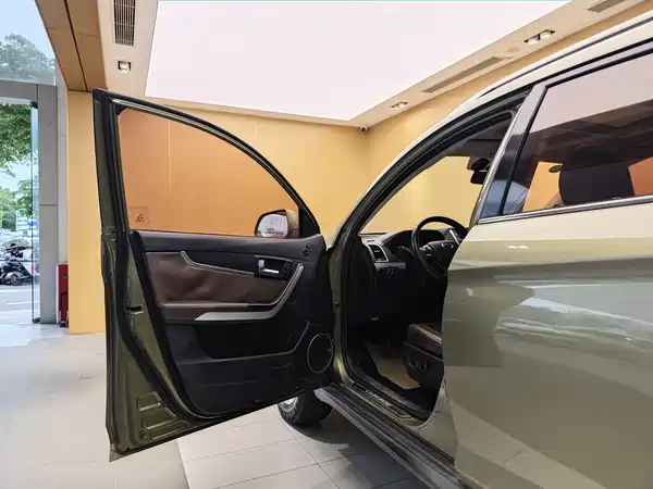 Landwind X5 2016