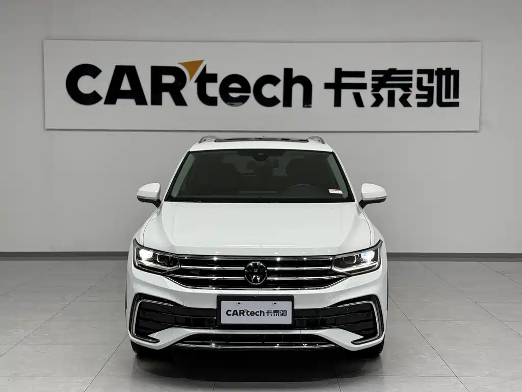 Volkswagen Tiguan L 2023 — фото 5