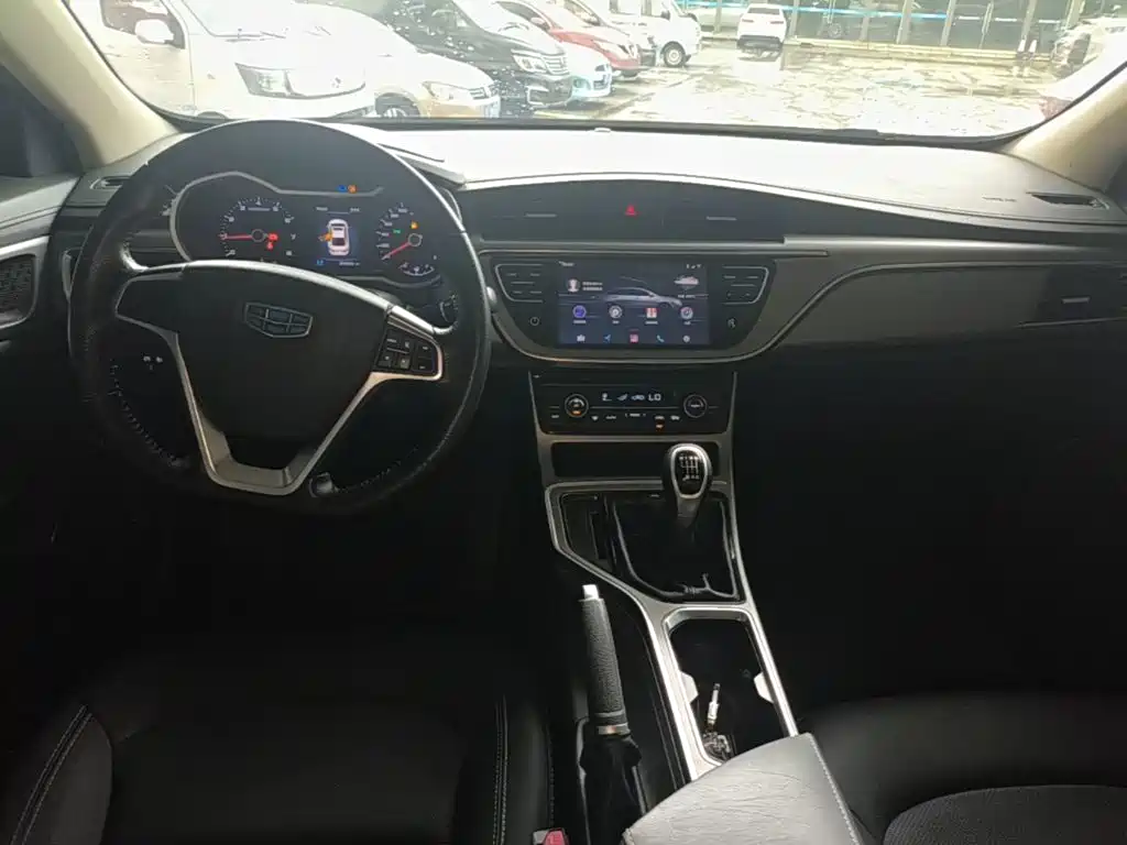 Geely Emgrand GL 2018 — фото 10