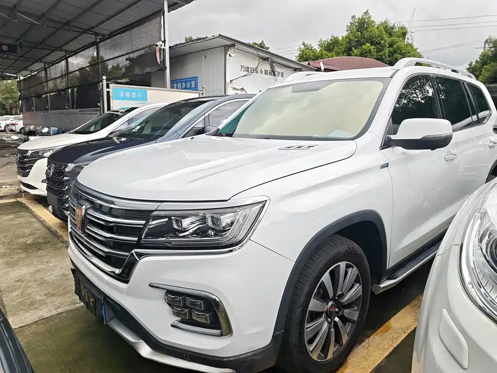 Roewe RX8 2018 — фото 1
