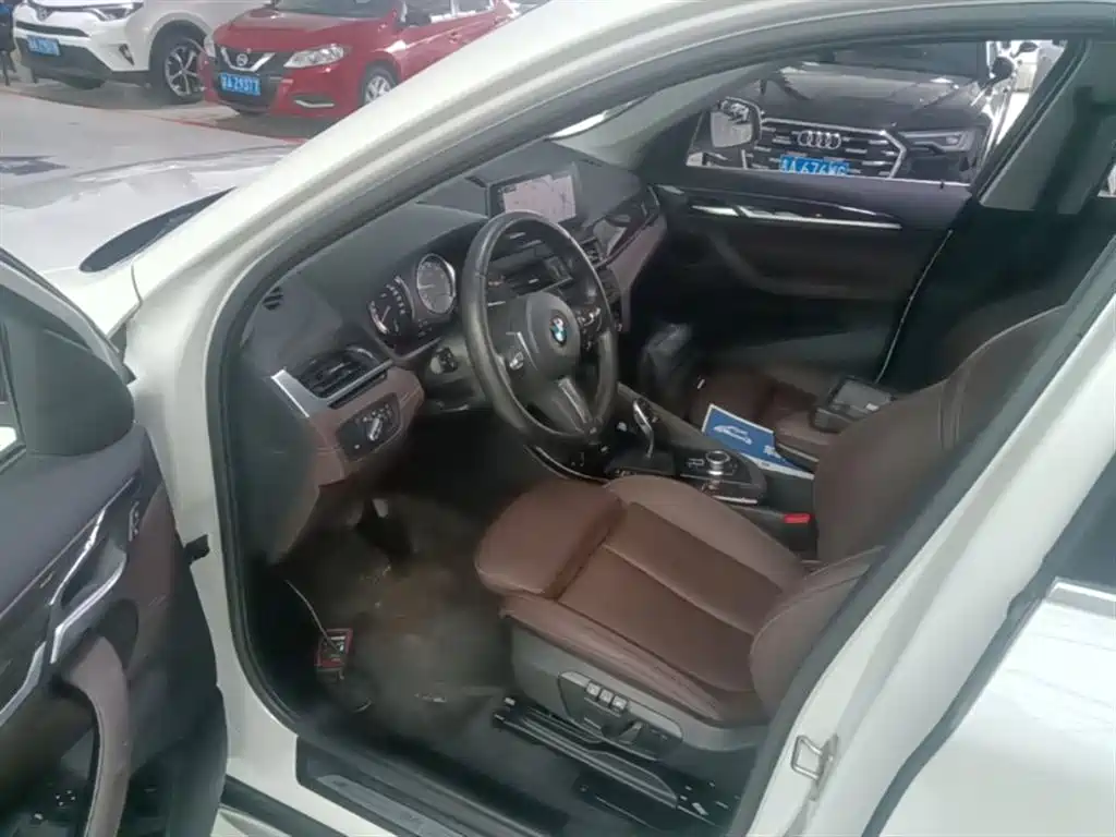 BMW X1 2020 — фото 15