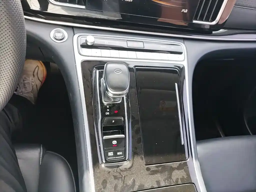 GAC Motor Trumpchi M8 2023 — фото 14