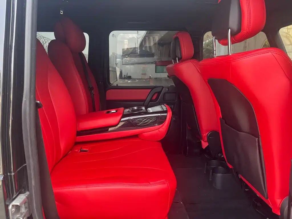 Mercedes-Benz G-Class 2018 — фото 10