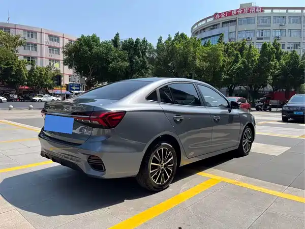 Roewe i5 2021