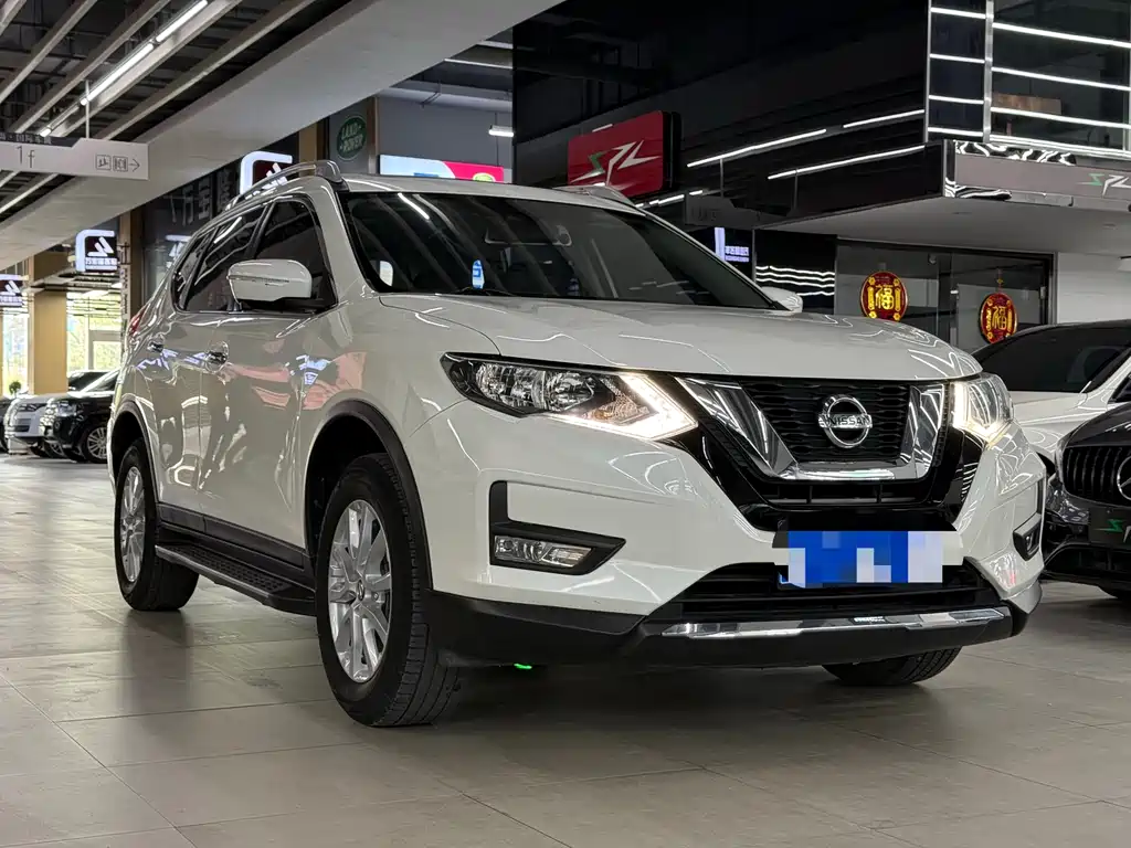 Nissan X-Trail 2019 — фото 2