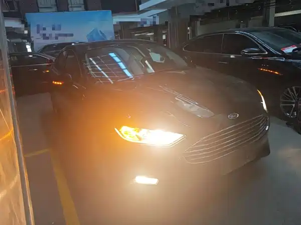 Ford Mondeo 2021
