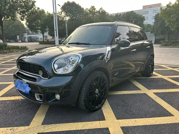 MINI Countryman 2012