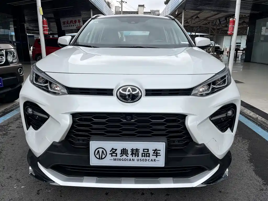 Toyota Wildlander 2023 — фото 2
