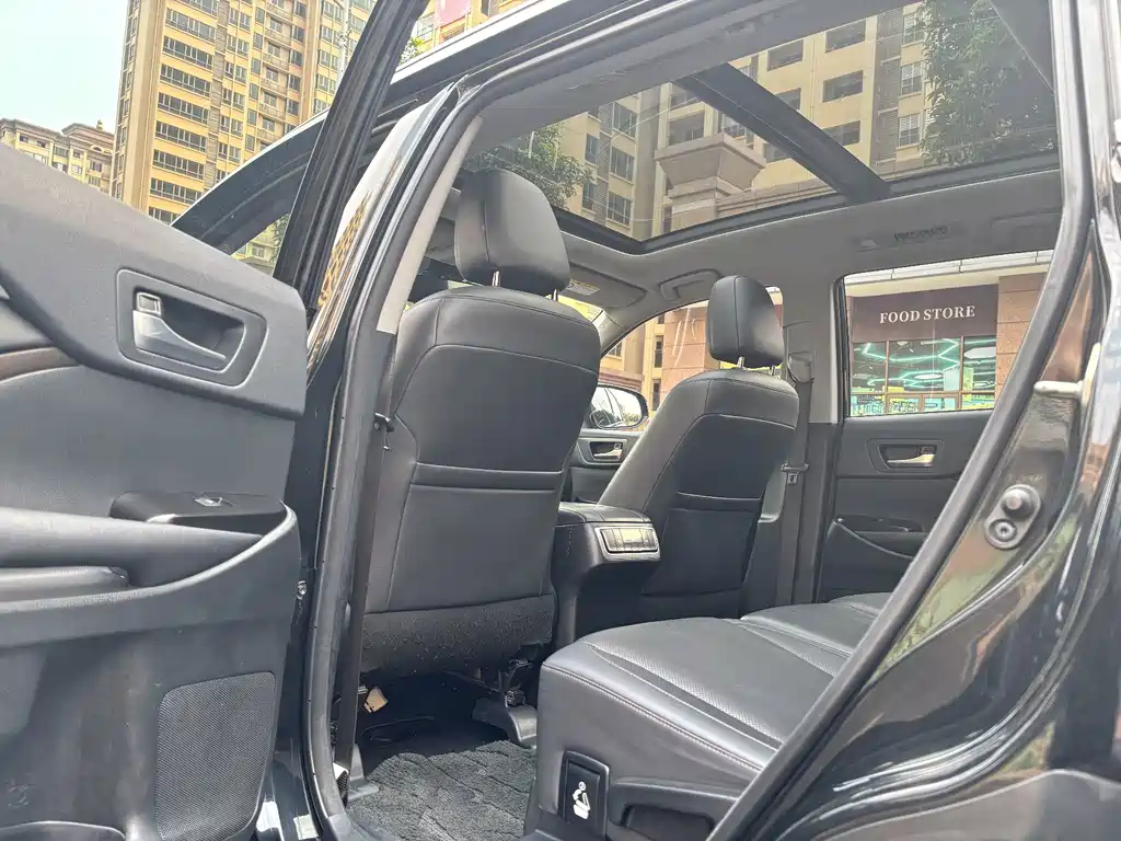 Toyota Highlander 2019 — фото 12