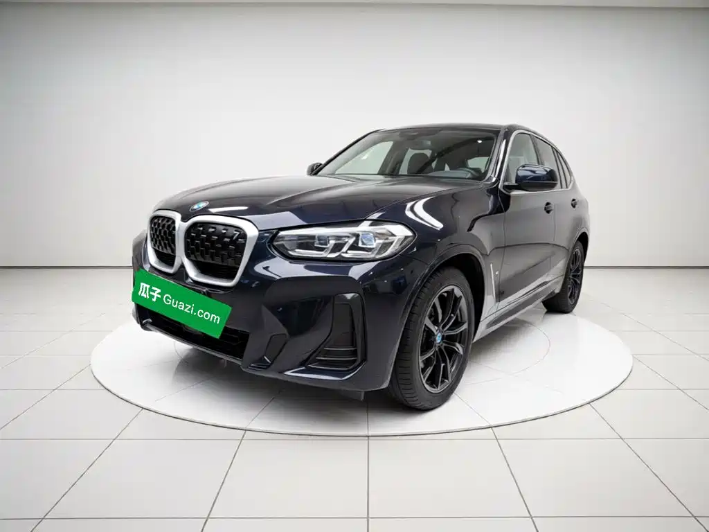 BMW iX3 2024 — фото 1