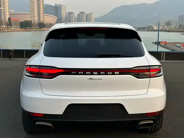 Porsche Macan 2018