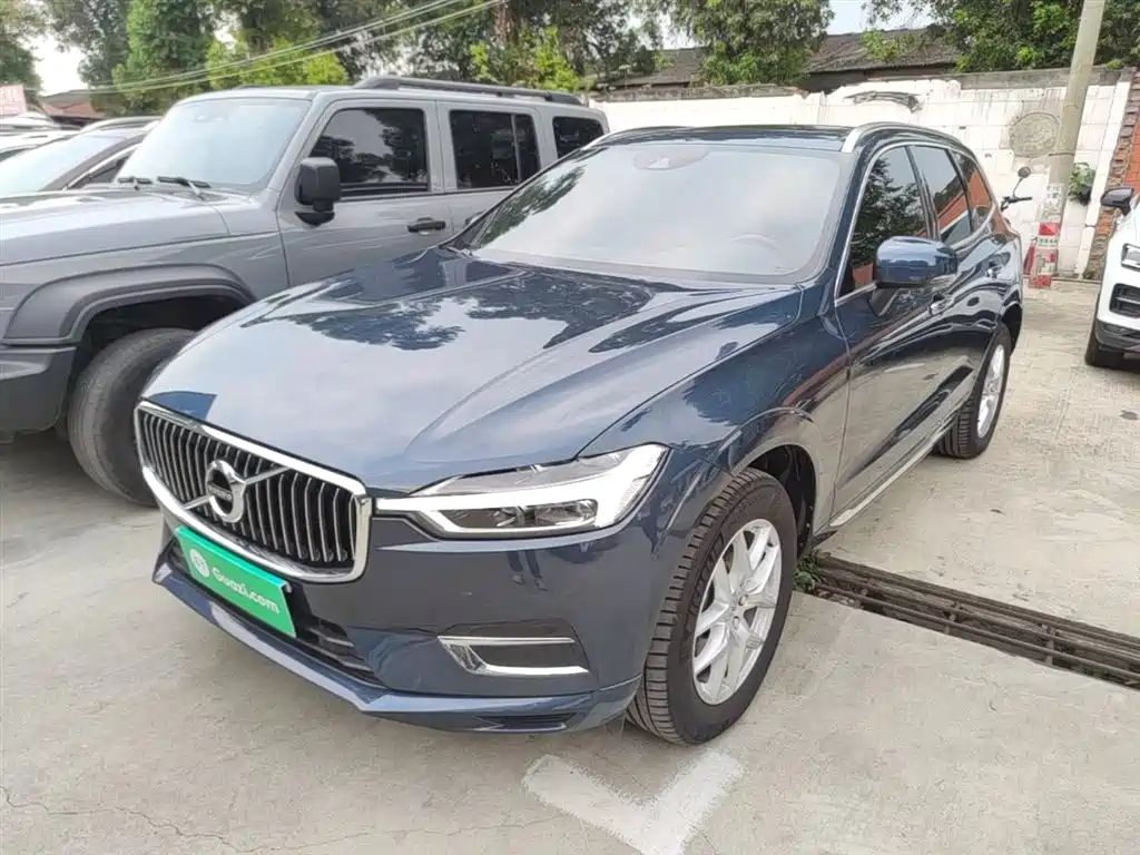 Volvo XC60 2021 — фото 2