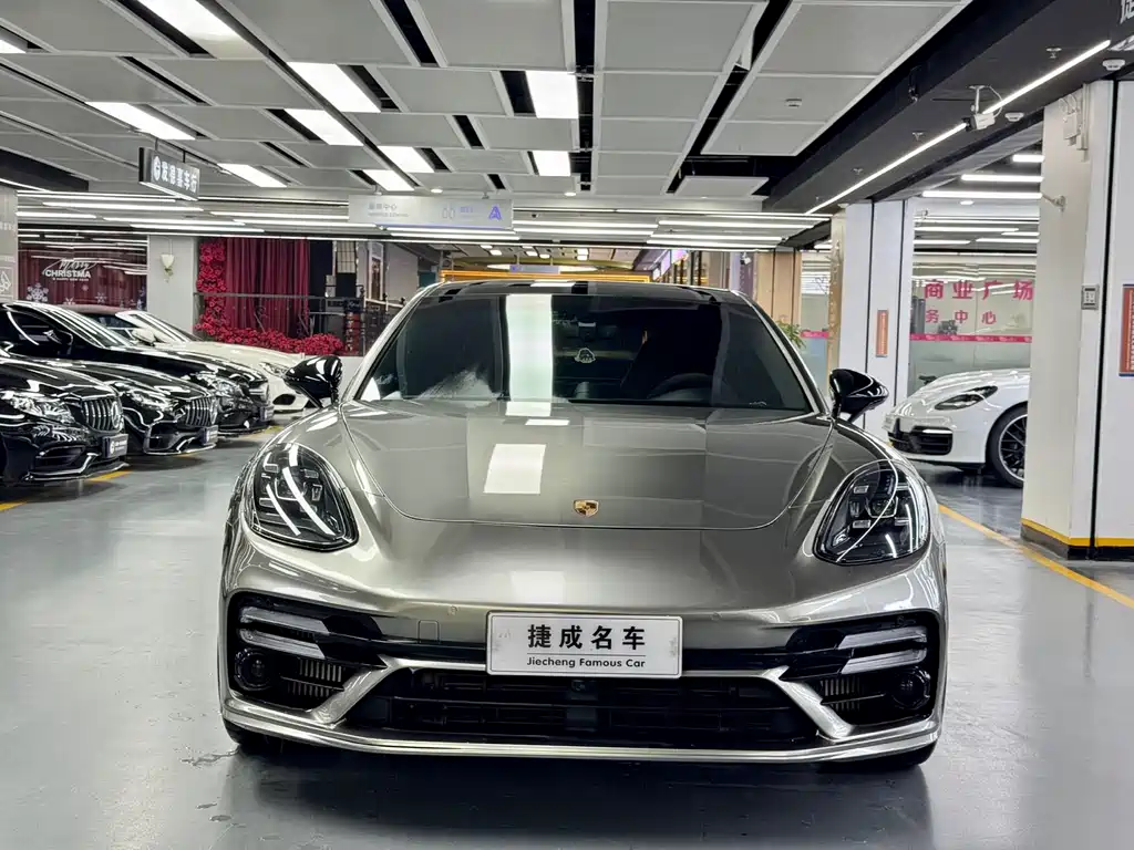 Porsche Panamera 2020 — фото 2