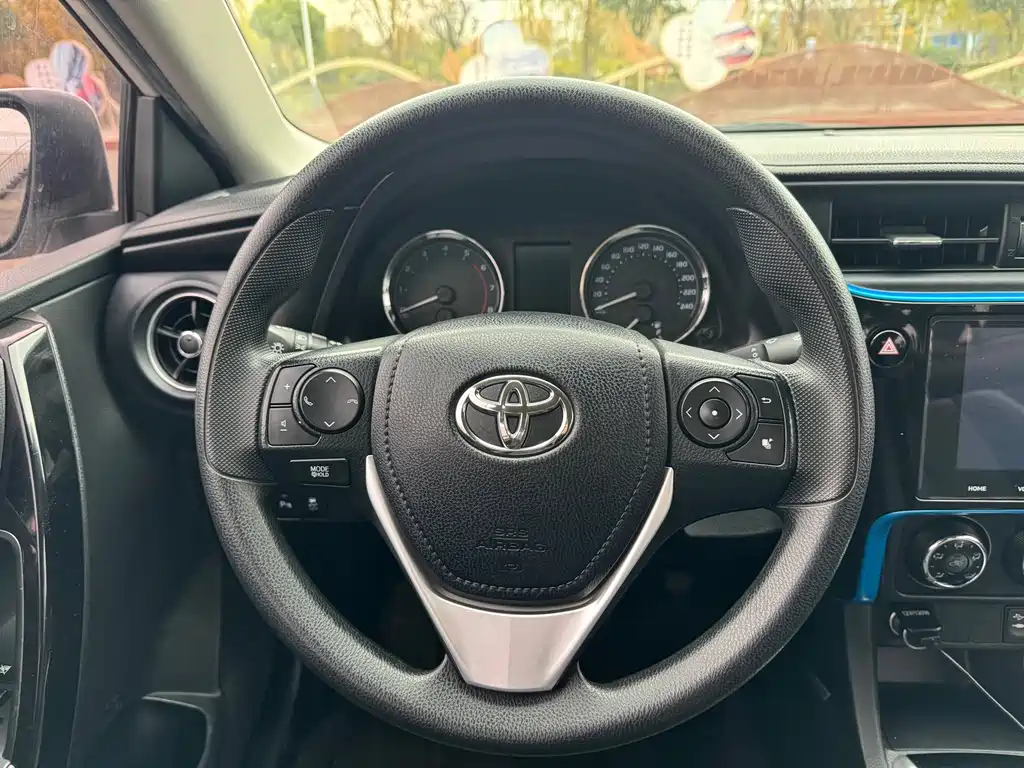 Toyota Levin 2018 — фото 18
