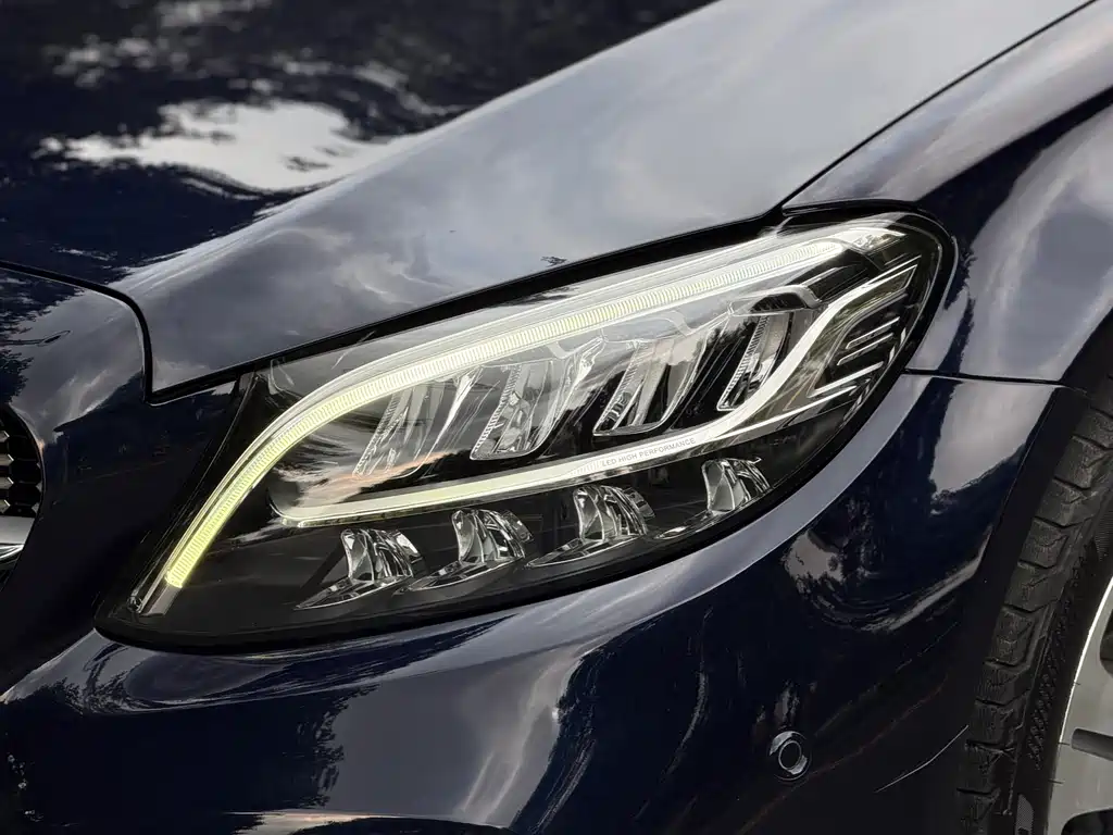 Mercedes-Benz C-Class 2020 — фото 18
