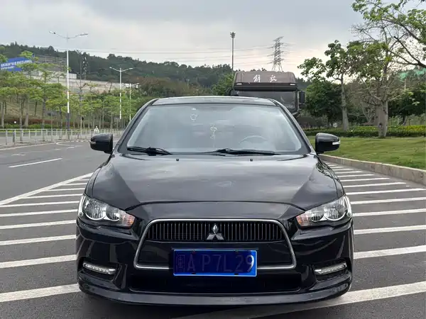 Mitsubishi Lancer EX 2017