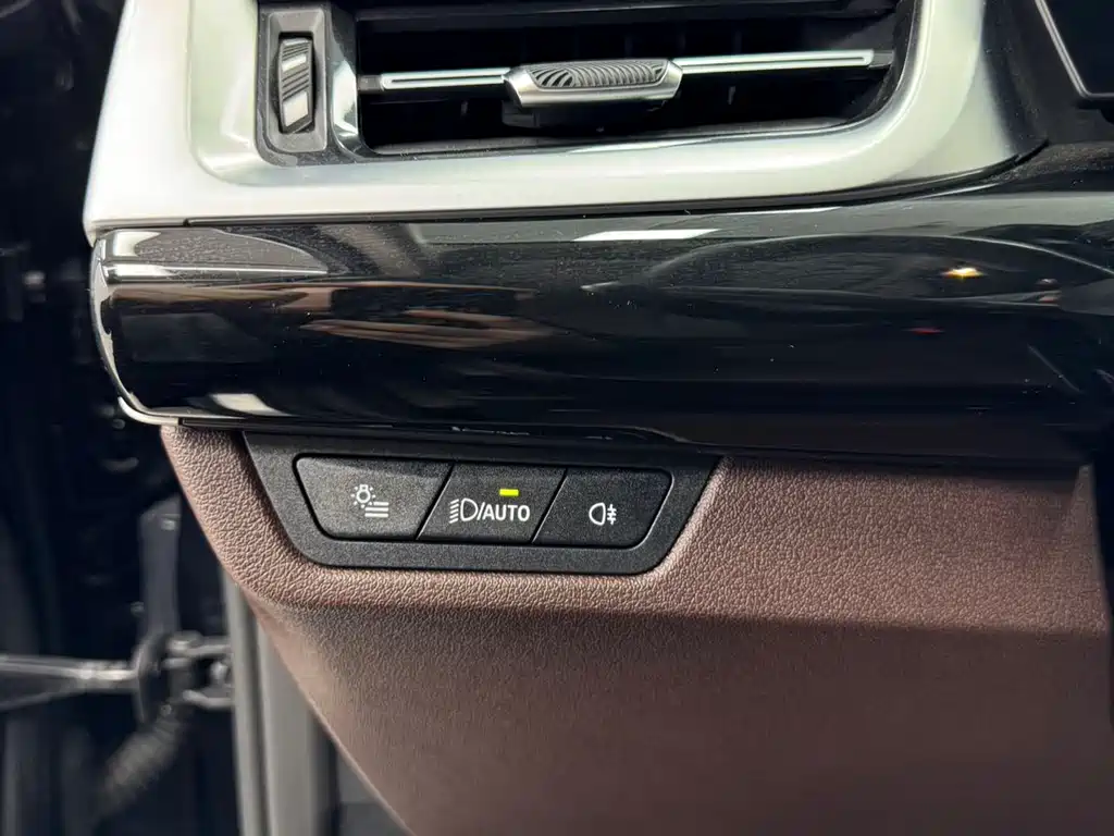 BMW X1 2023 — фото 15