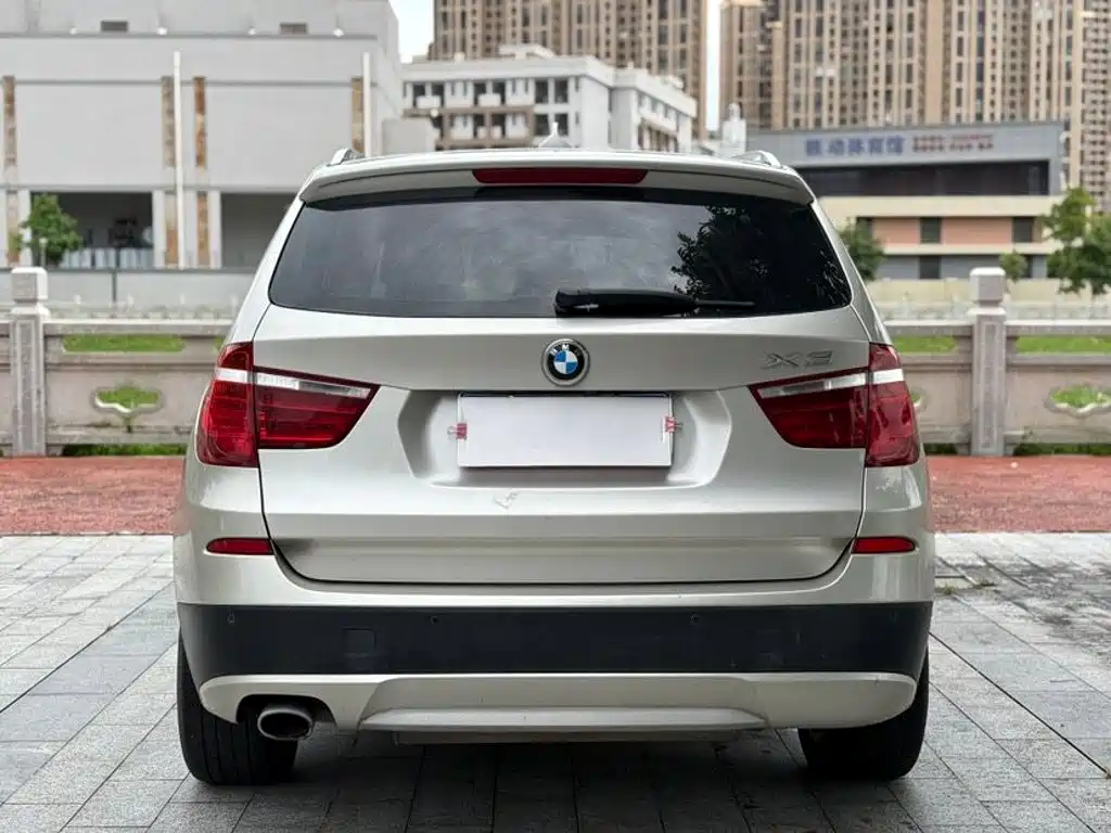 BMW X3 2014 — фото 8