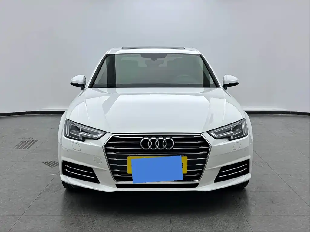 Audi A4L 2018 — фото 2