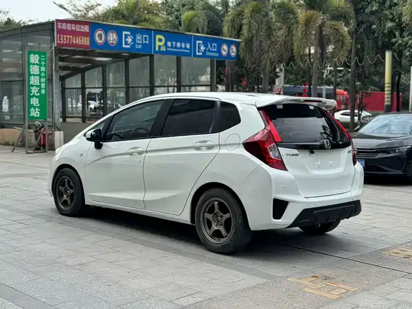 Honda Fit 2016