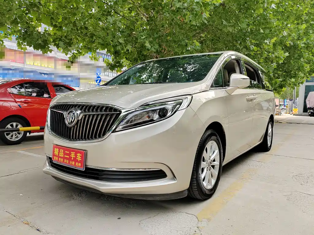 Buick GL8 2017