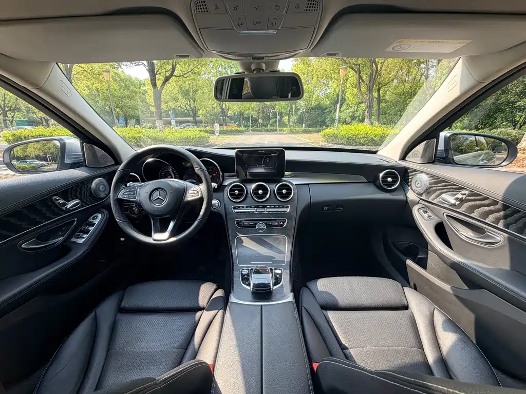 Mercedes-Benz C-Class 2017 — фото 14