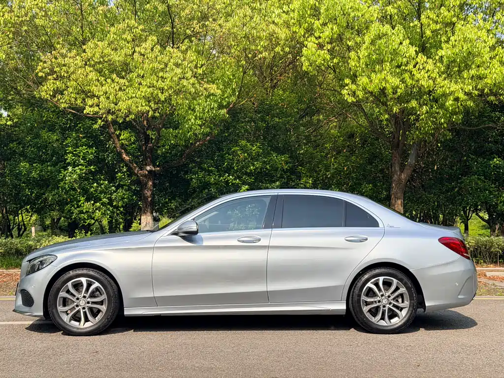 Mercedes-Benz C-Class 2017 — фото 3