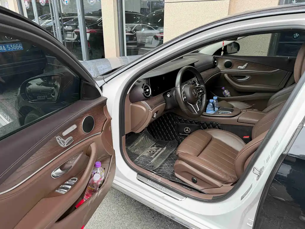 Mercedes-Benz E-Class 2020