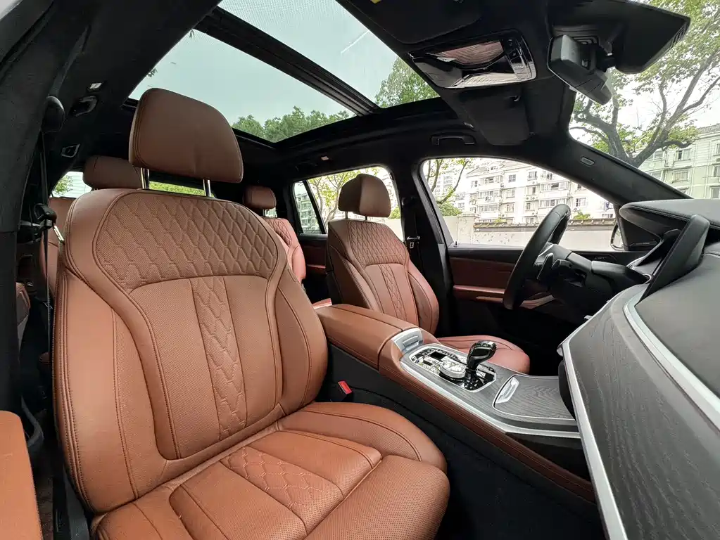 BMW X7 2022 — фото 17