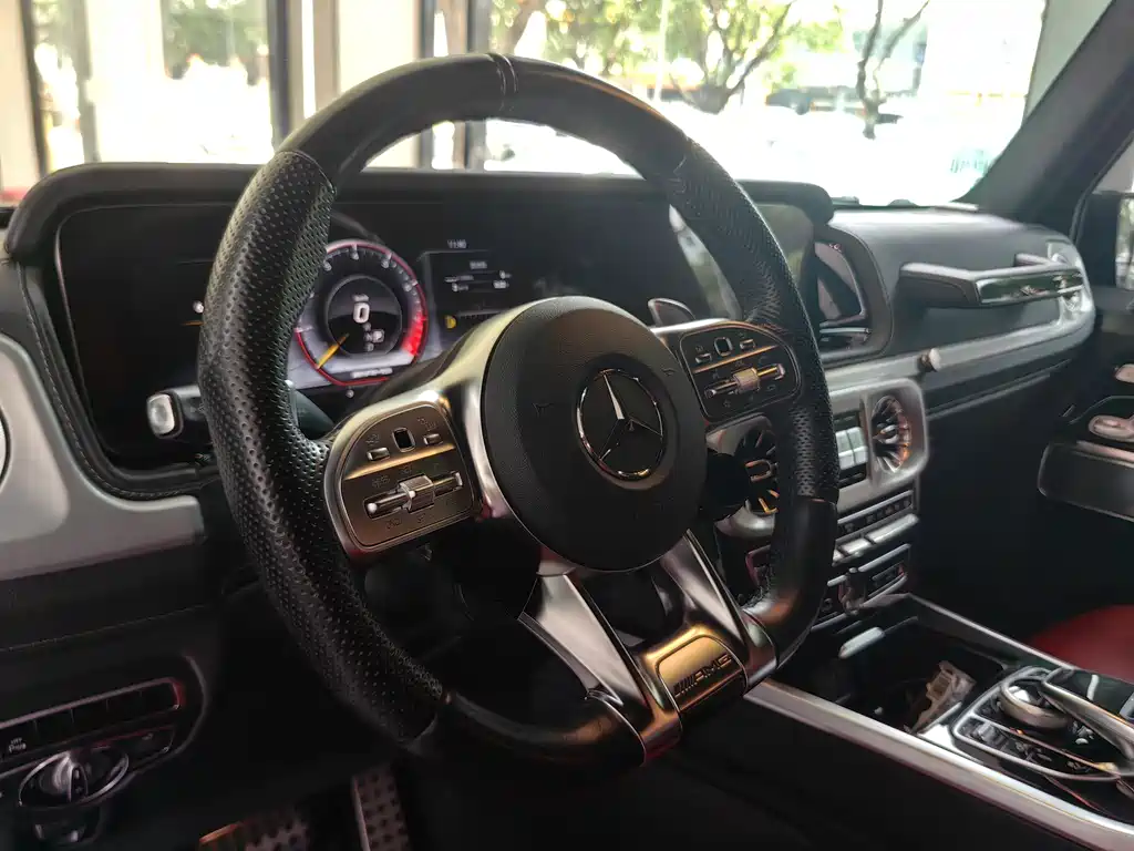 Mercedes-Benz G-Class AMG 2023 — фото 4