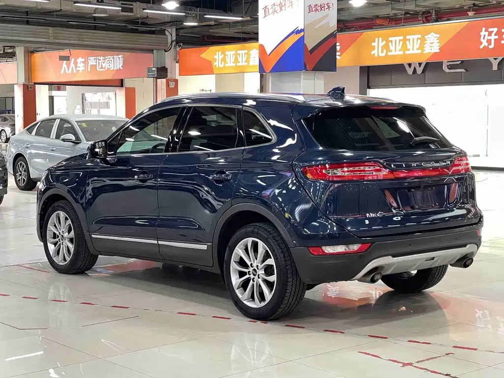 Lincoln MKC 2017 — фото 4