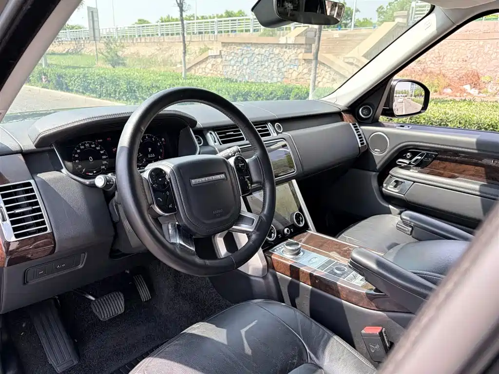 Land Rover Range Rover 2020