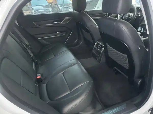 Jaguar XFL 2024