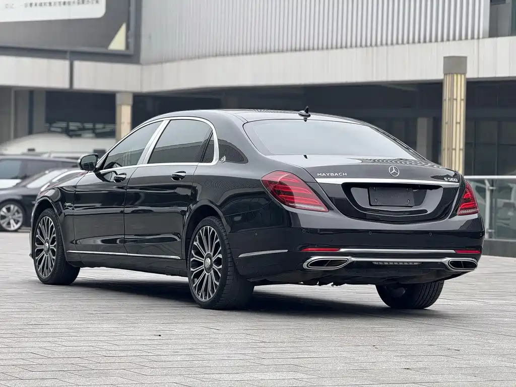 Mercedes-Benz S-Class 2020