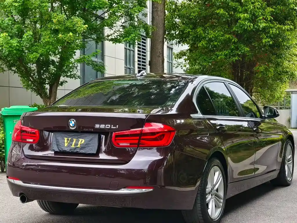 BMW 3 Series 2016 — фото 6