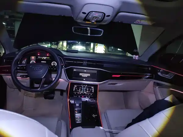 Audi A6L 2023