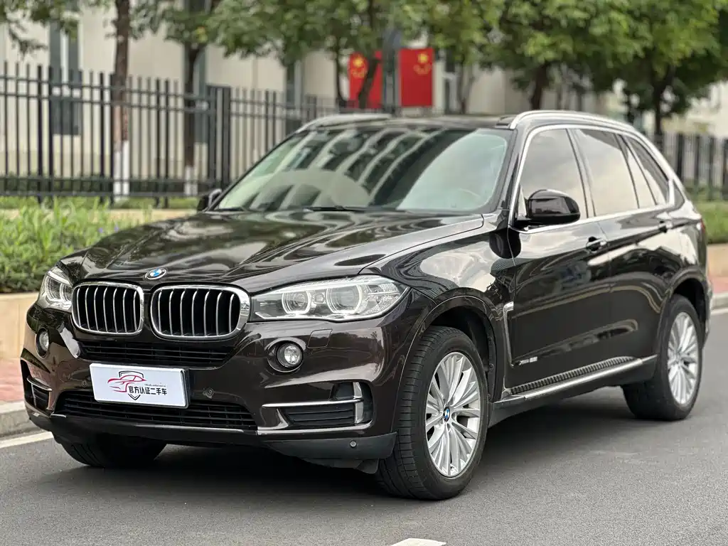 BMW X5 2017 — фото 1