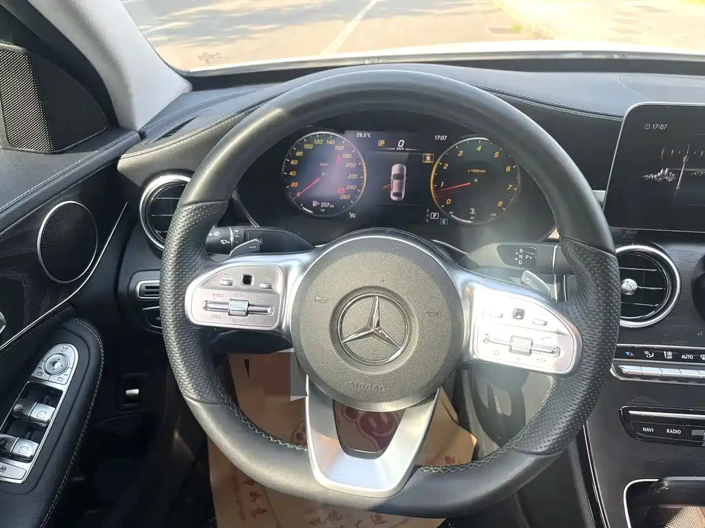 Mercedes-Benz C-Class 2019