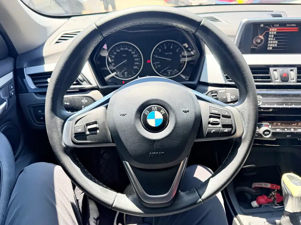 BMW X1 2017 — фото 10