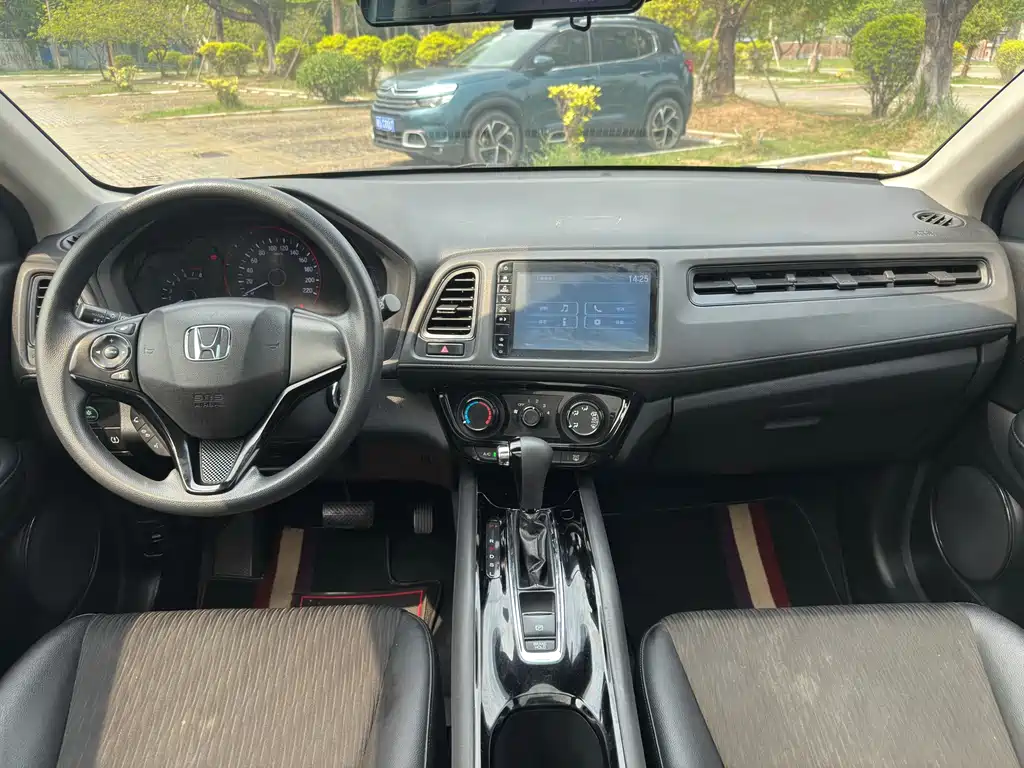 Honda Vezel 2019 — фото 6