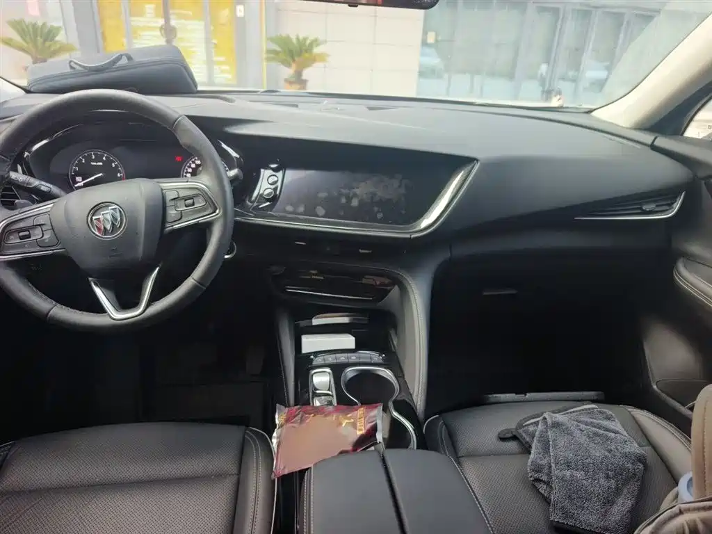 Buick Envision Plus 2023 — фото 13